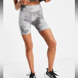 Nike Women’s Icon Clash Shorts